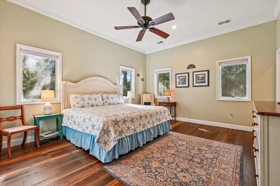 Bed, Bedroom