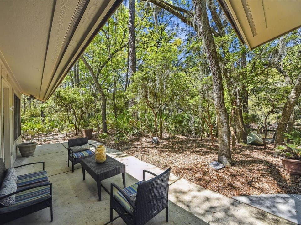 63 Mooring Buoy House in Hilton Head Island