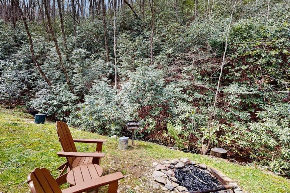 Creeksong Cabin Cabin in Nantahala