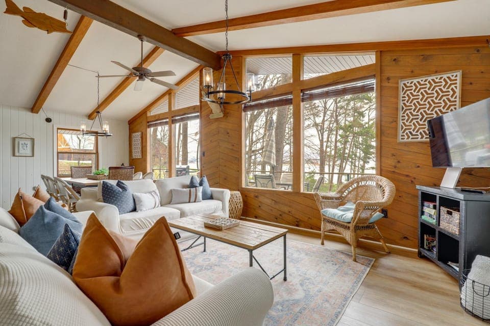 Dock, Deck + Views: Cherokee Lake Retreat! House in Morristown