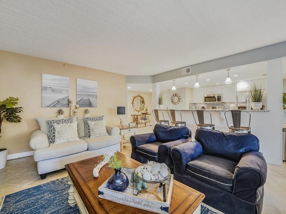1674 Bluff Villa House in Hilton Head Island