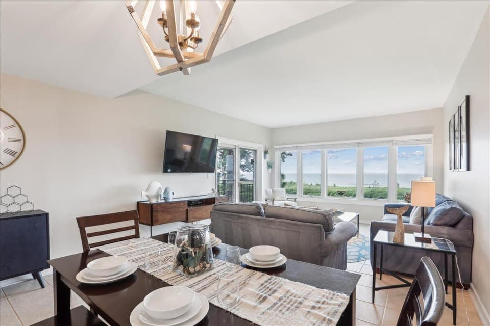 1830 Beachside Tennis House in Hilton Head Island