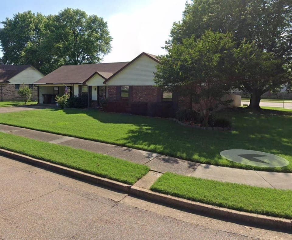 Spruce Hill House House in Bartlett