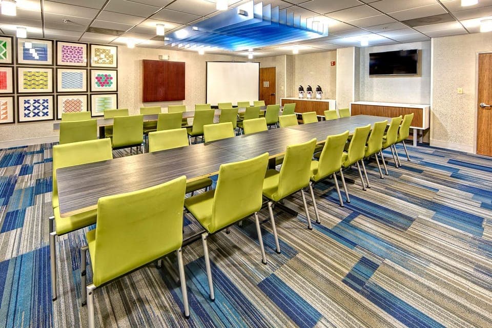 Meeting/conference room