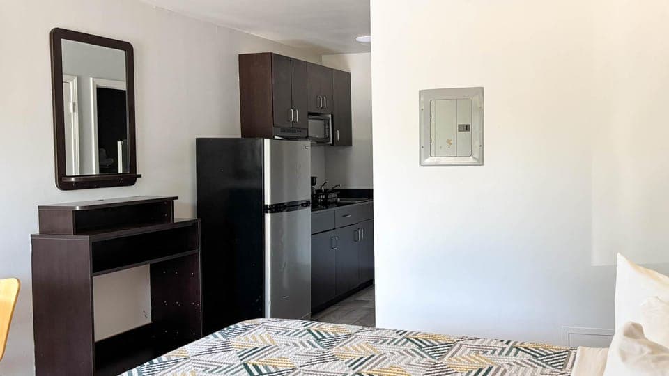 Living room, kitchen