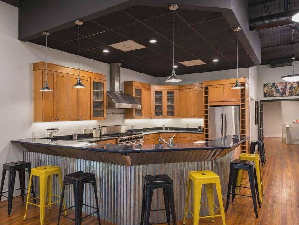 Kitchen or kitchenette