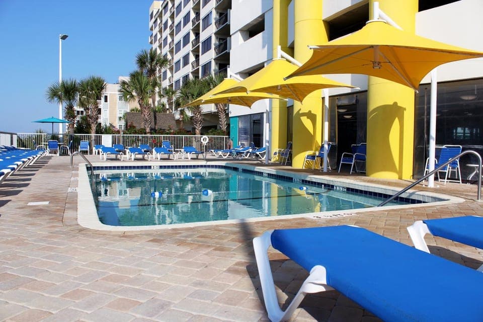 Property building, Swimming pool