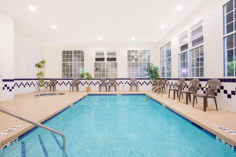 On site, Pool view, Swimming pool