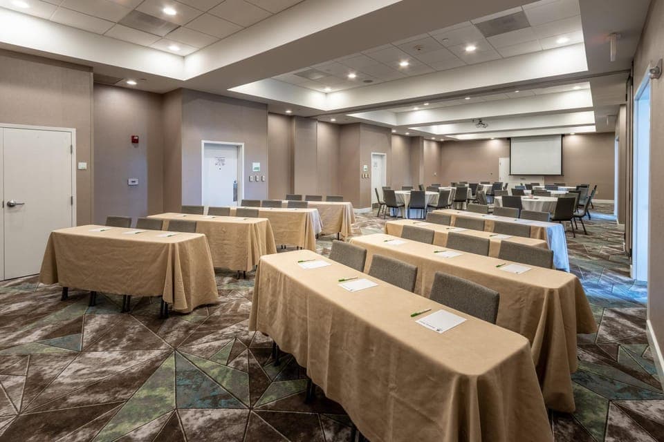 Meeting/conference room