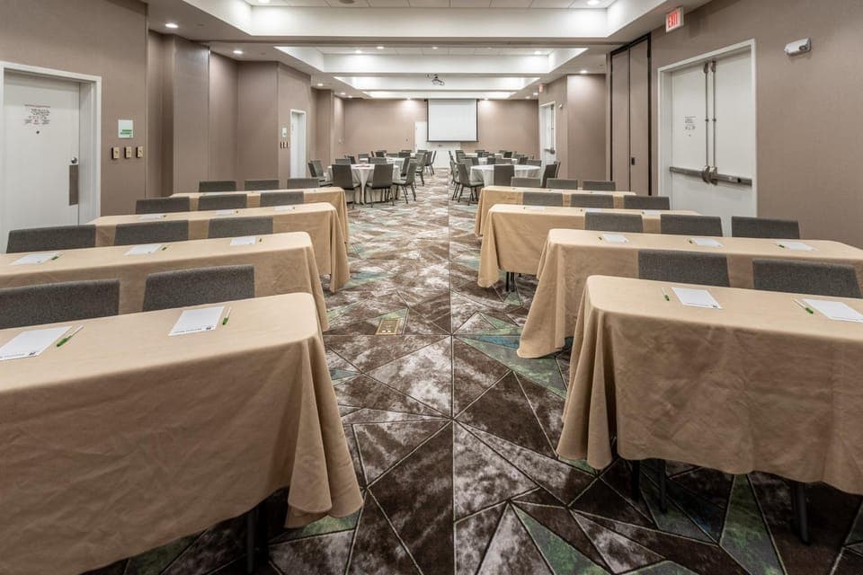 Meeting/conference room