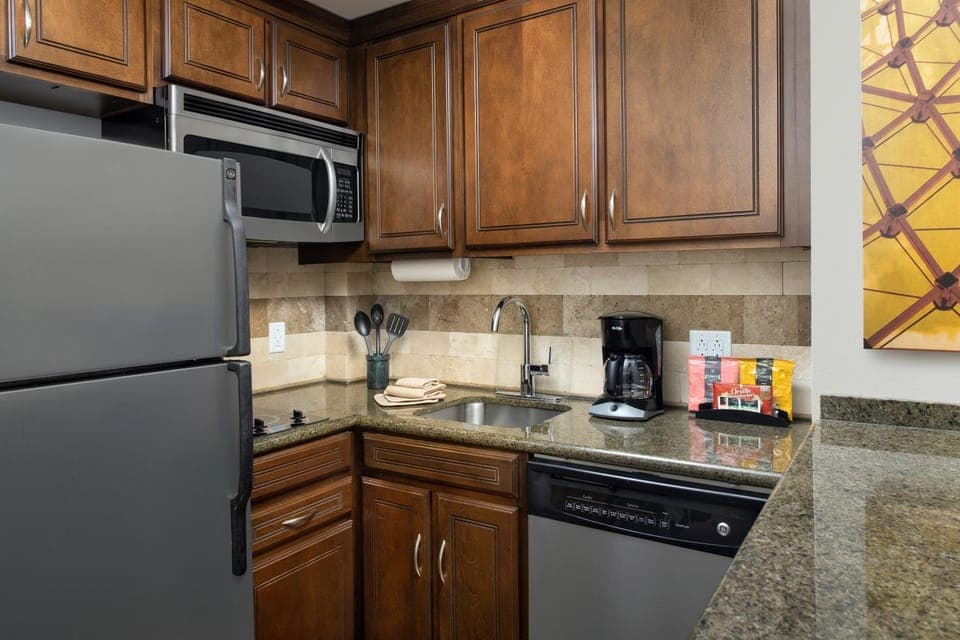 Kitchen or kitchenette