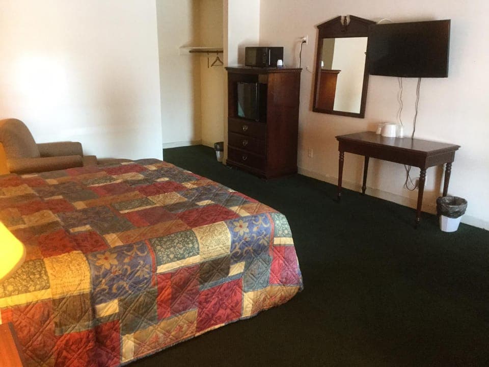 Budget inn Motel in Lumberton