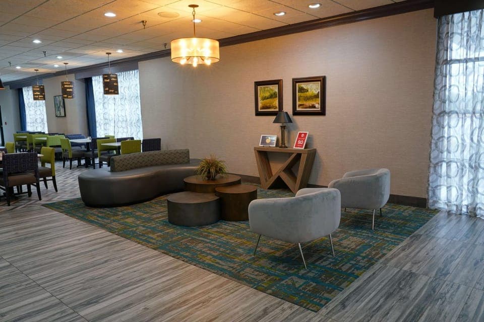 Lobby or reception, On site