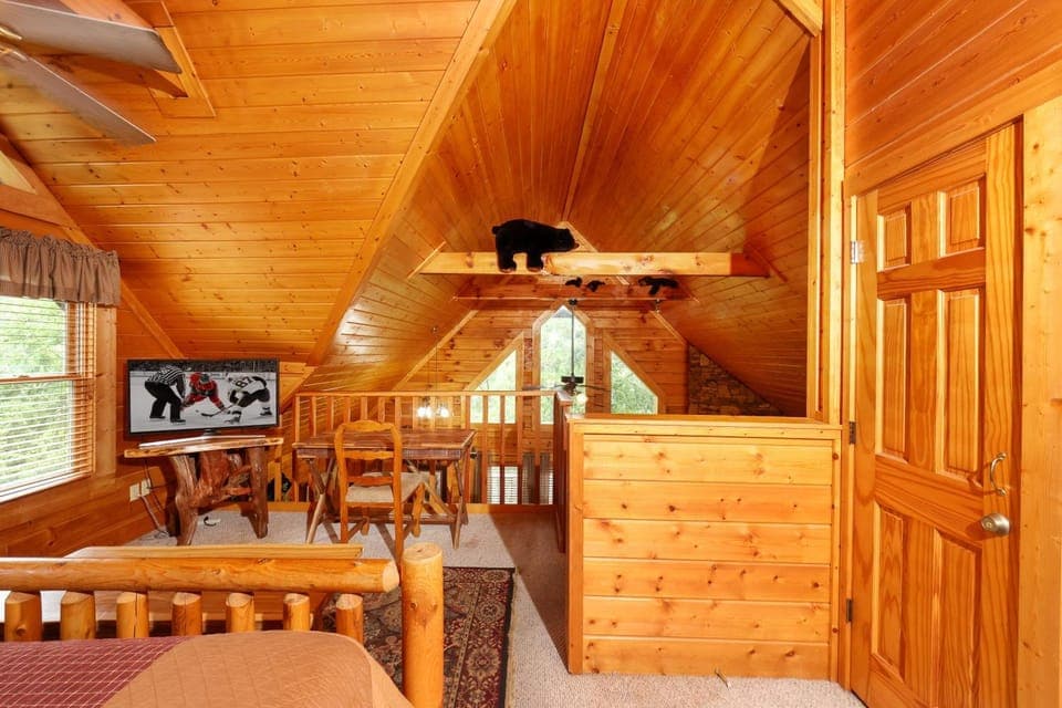 Spirit of the Valley Chalet in Pigeon Forge