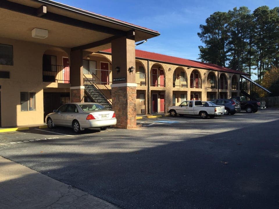 Property building, Day