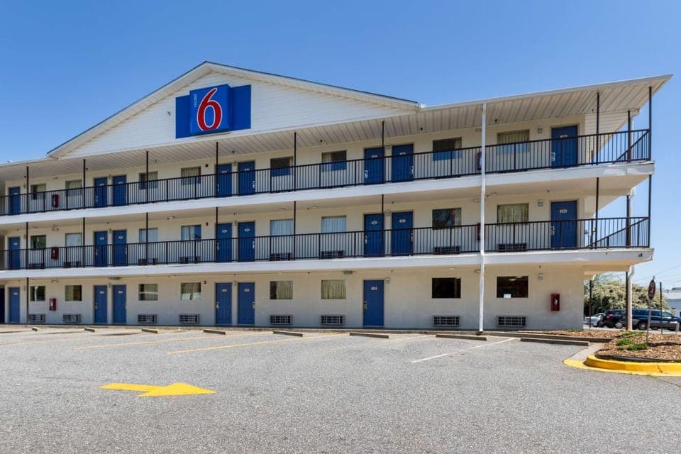 Property building, On site