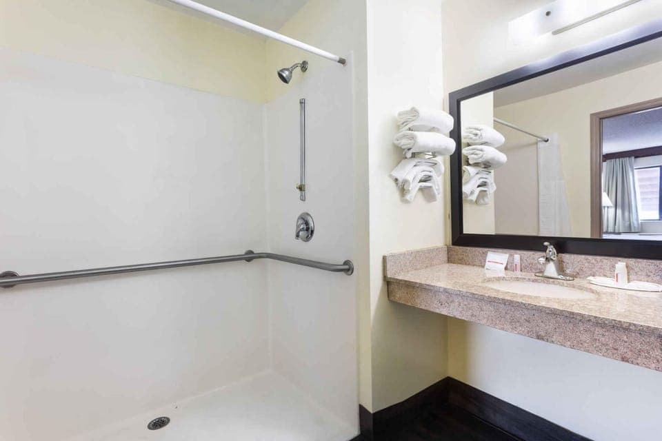 Shower, Bathroom