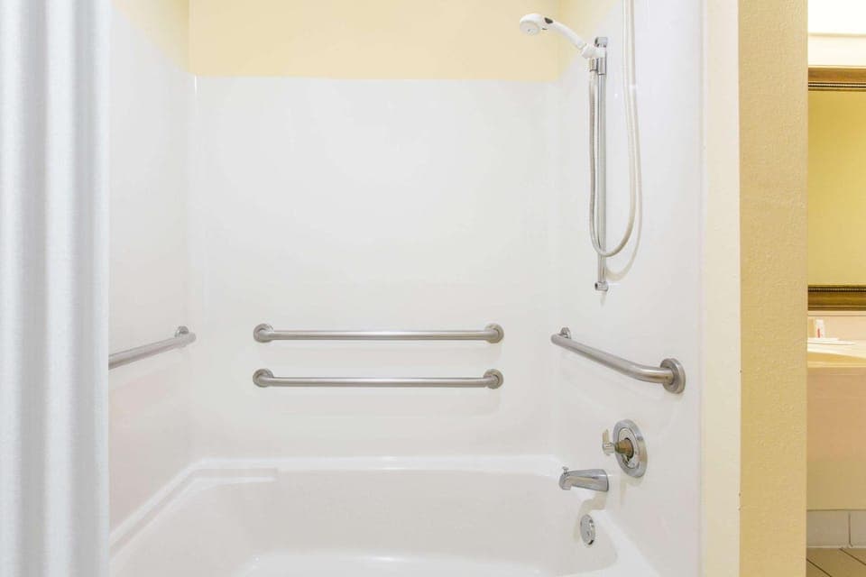 Bathroom, Photo of the whole room, On site, ADAM