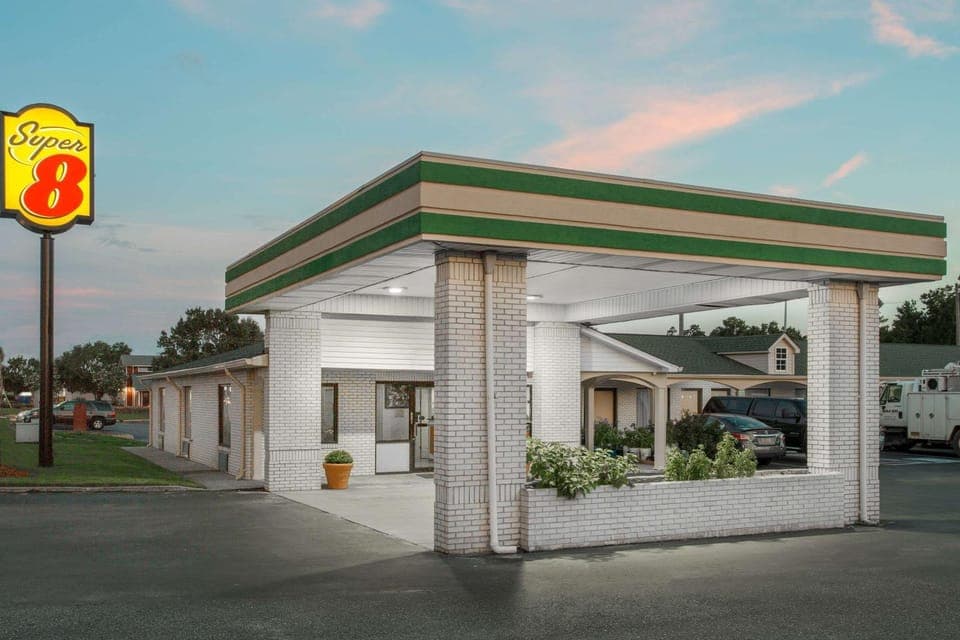 Property building, On site