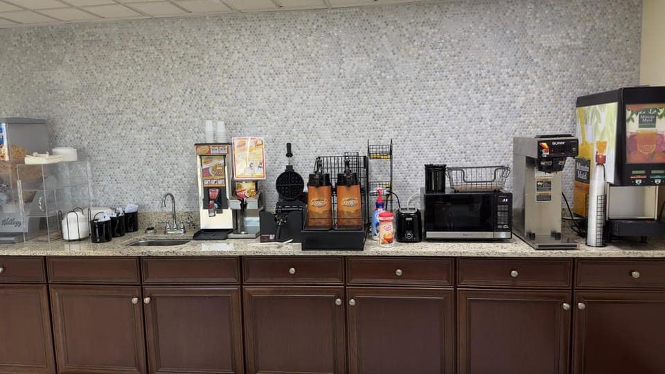 Coffee/tea facilities