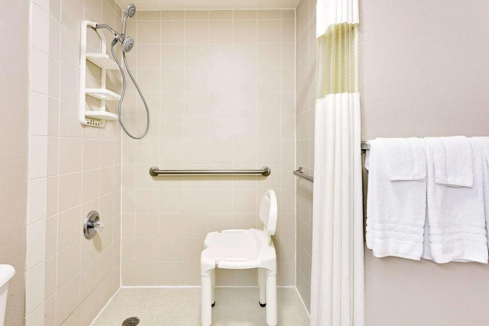 Shower, Bathroom, Photo of the whole room, On site, ADAM