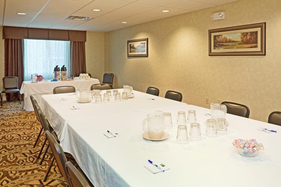 Meeting/conference room