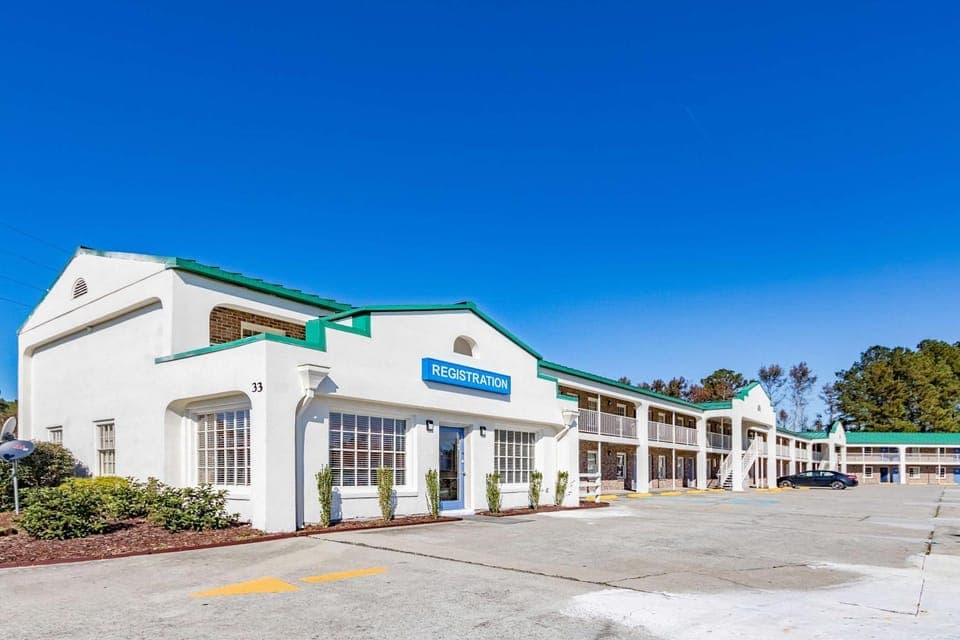 Property building, On site