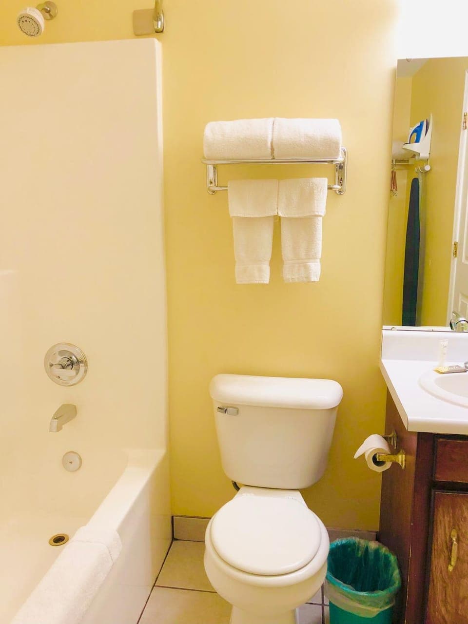 Classic Suites - Cleveland Motel in Cleveland