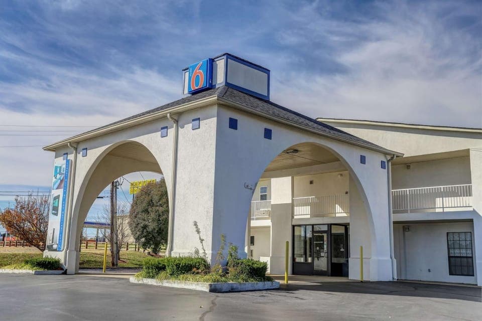Property building, On site