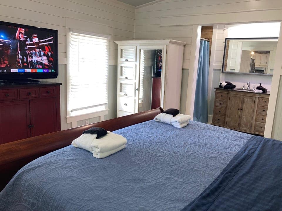 Bed, Bedroom, wardrobe