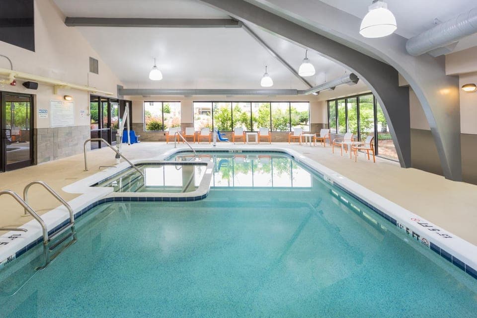 Swimming pool, Swimming pool