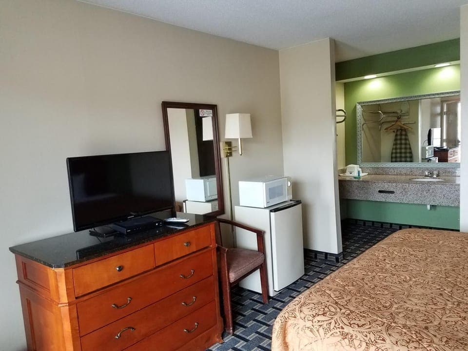 Americas Best Value Inn - Augusta / South Hotel in Augusta
