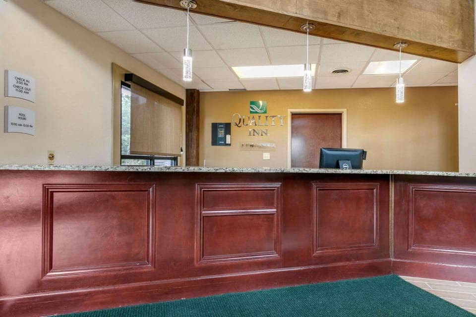 Lobby or reception, On site
