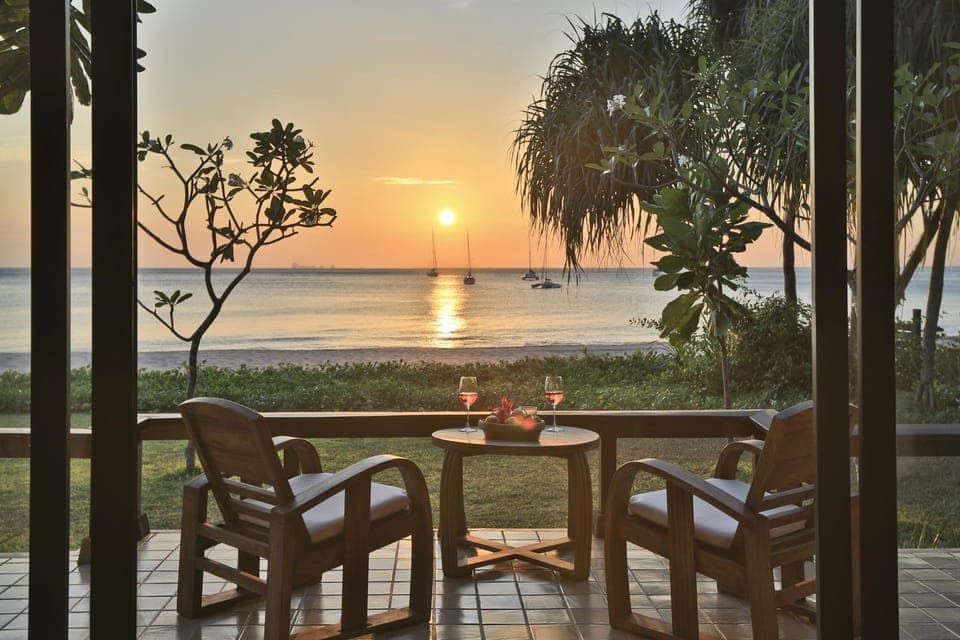 View (from property/room), Balcony/Terrace, Seating area, Sea view