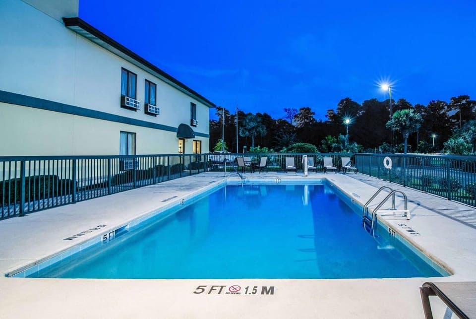 Pool view