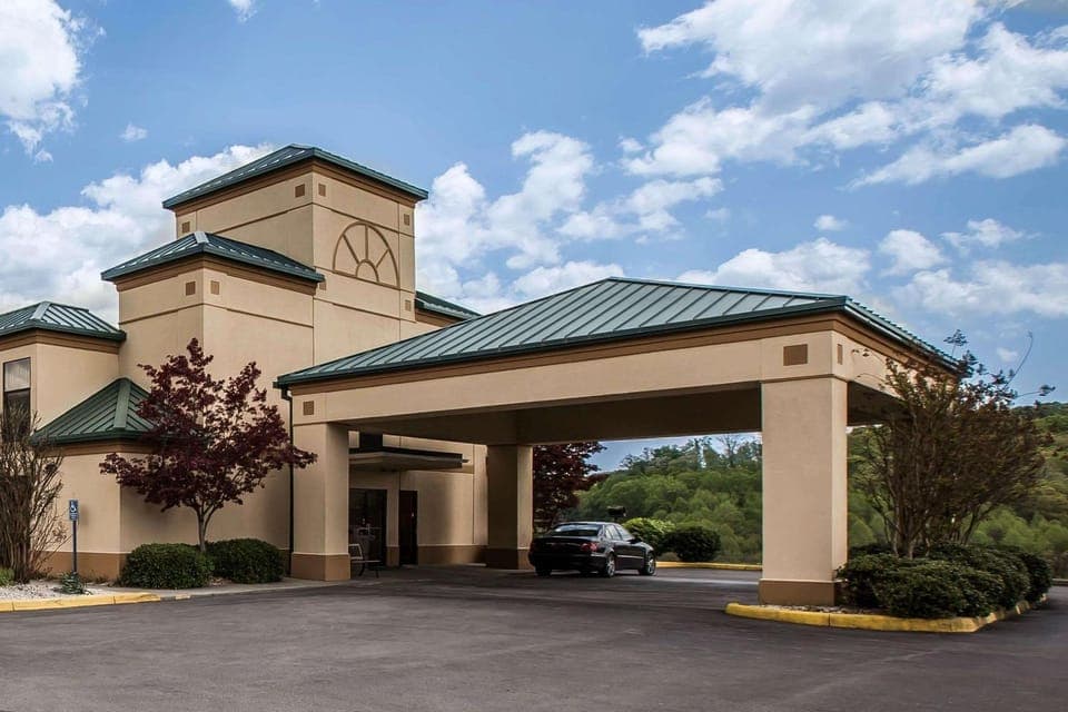 Property building, On site