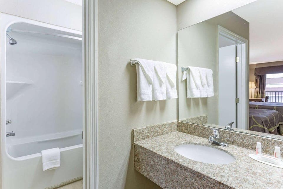 Bathroom, Photo of the whole room, On site