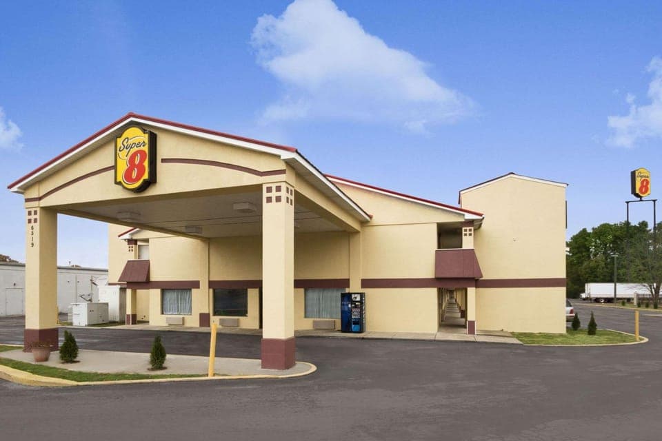 Property building, On site