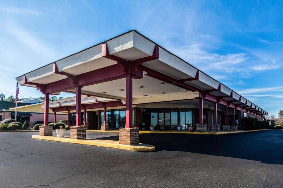 Property building, On site