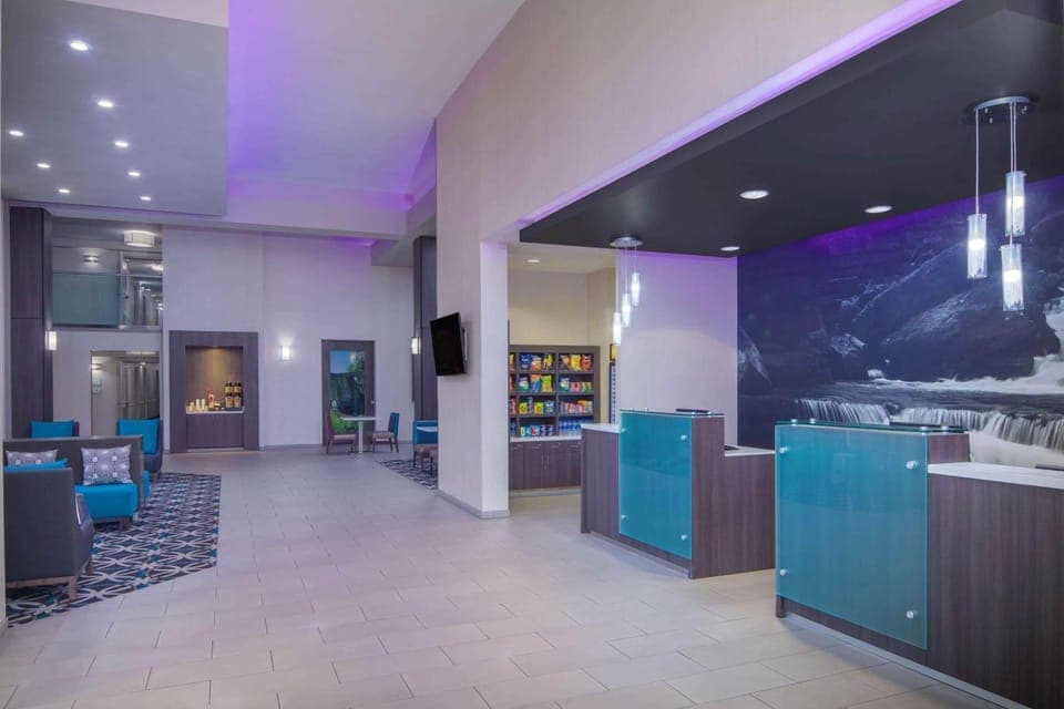 Lobby or reception, On site