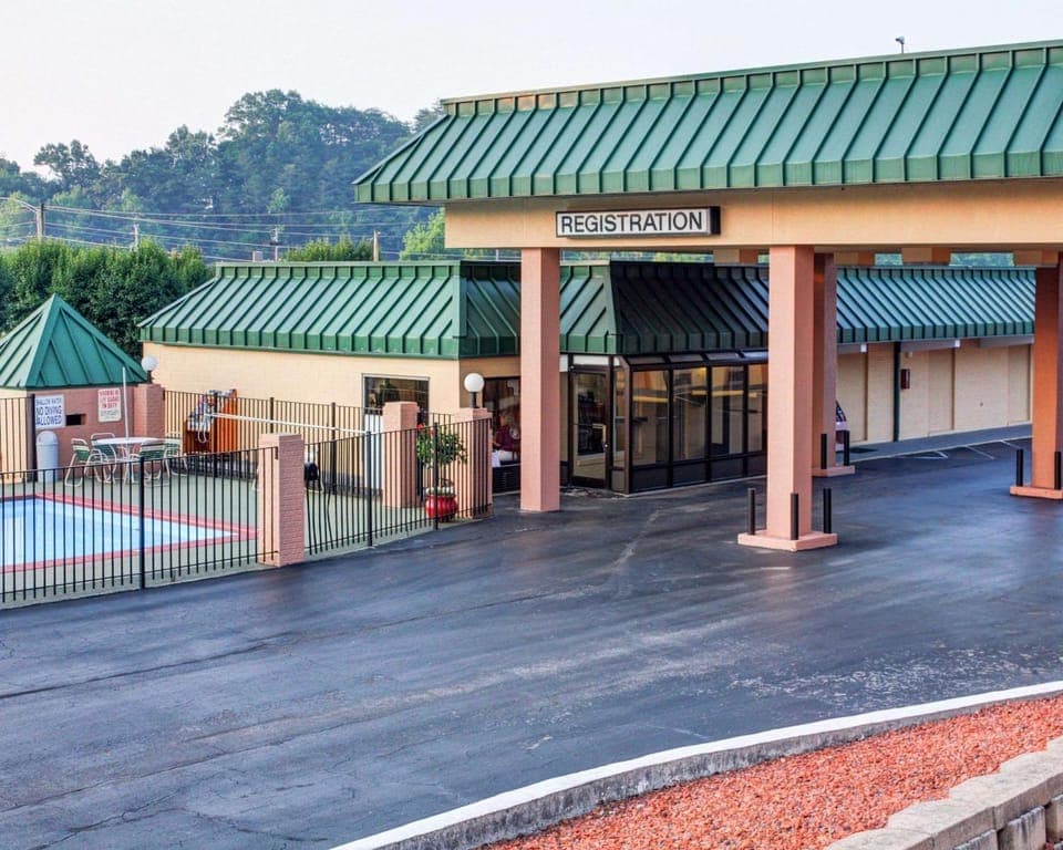 Property building, On site