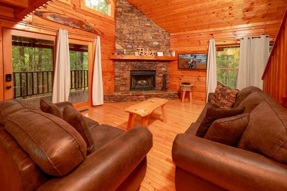 Endless Love Chalet in Pigeon Forge