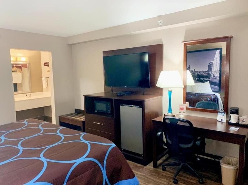 Super 8 by Wyndham Cookeville, TN Hotel in Cookeville