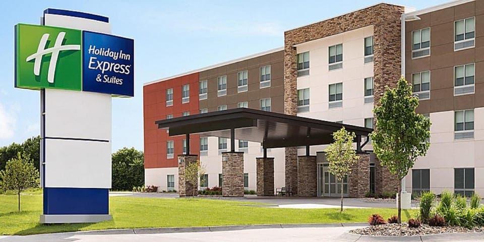 Property building, Facade/entrance, Property logo or sign