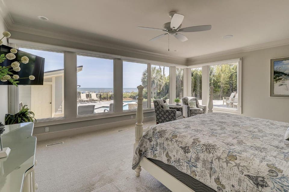 Luxury Oceanfront 7 BR 7 BA Wonderful Pool Deck Beach gear and bike rentals included House in Hilton Head Island