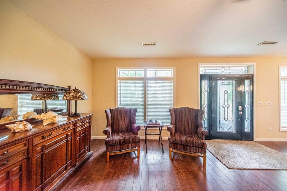 Grand Rivers Home - Walk to Lakes & National Park! House in Grand Rivers
