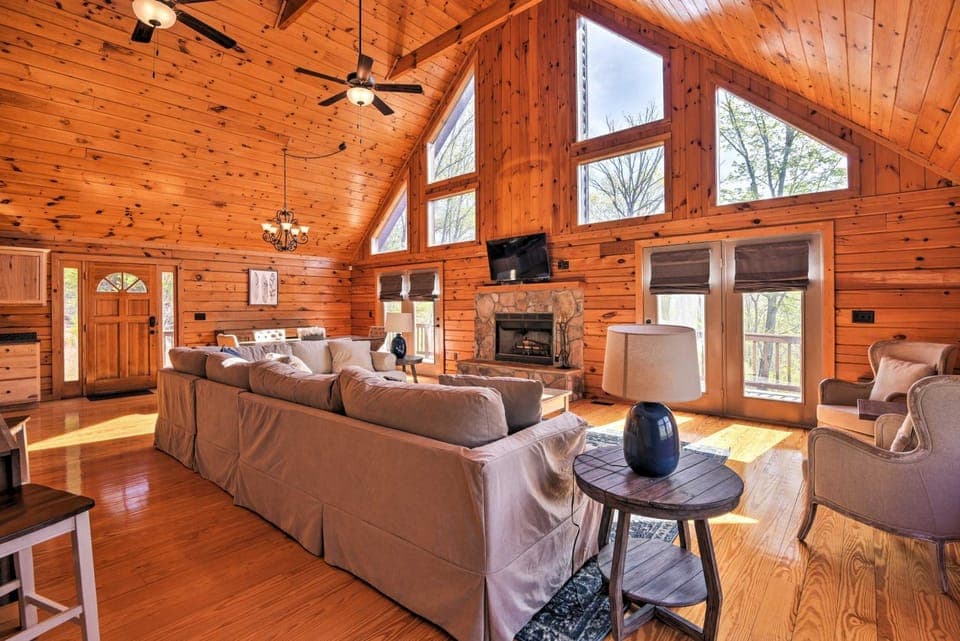 New Tazewell Hideaway w/ Deck & Norris Lake Views! House in Norris Lake
