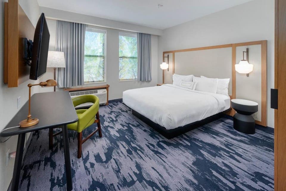 Fairfield Inn & Suites Morganton Historic Downtown Hotel in Morganton