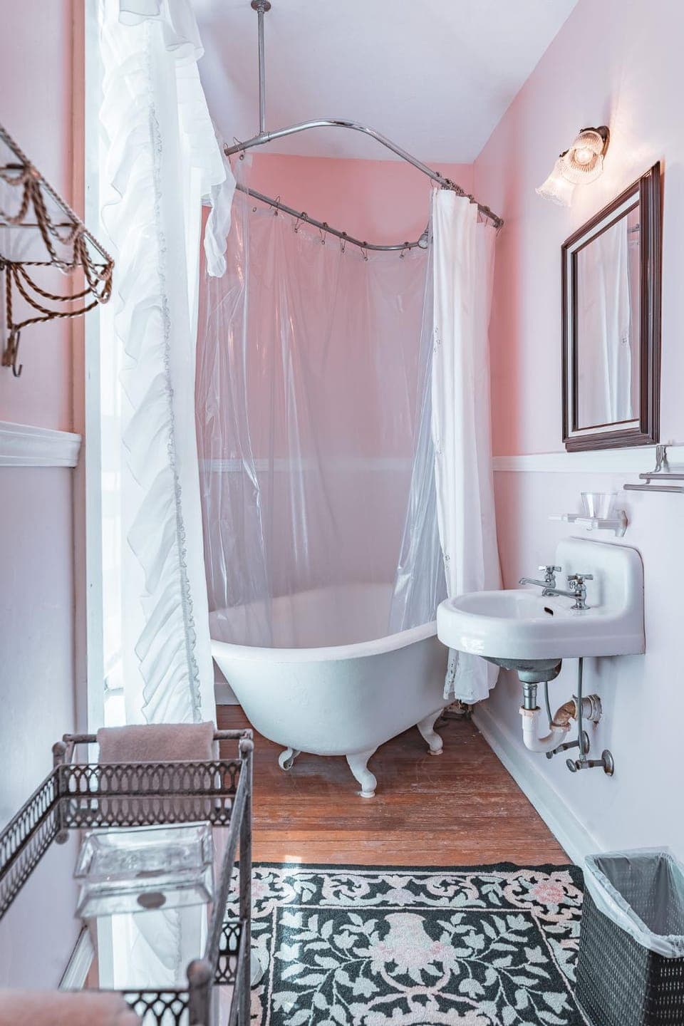 Bathroom, Bath
