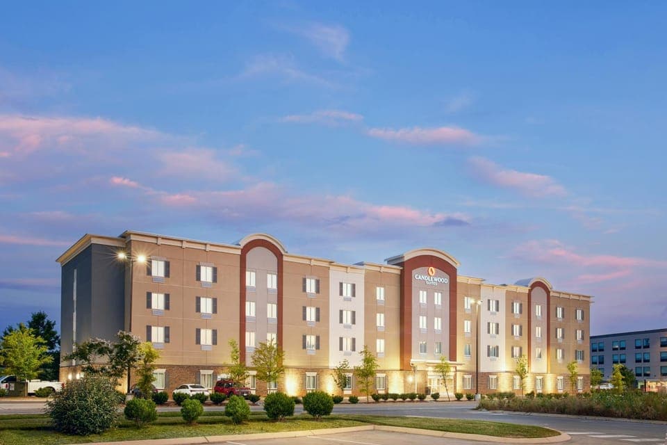 Property building, Day